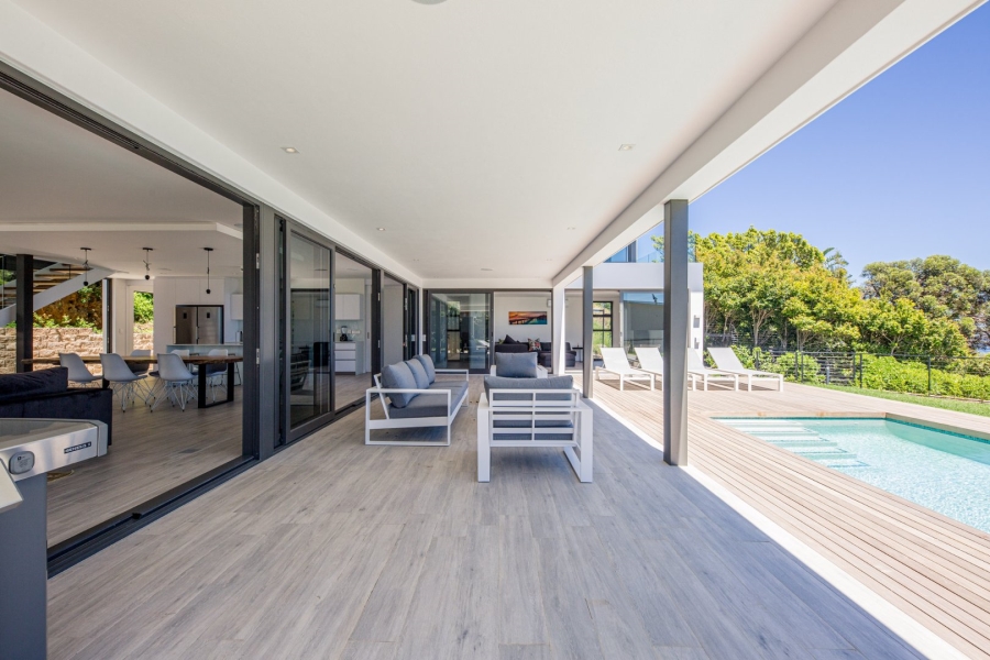 6 Bedroom Property for Sale in Camps Bay Western Cape